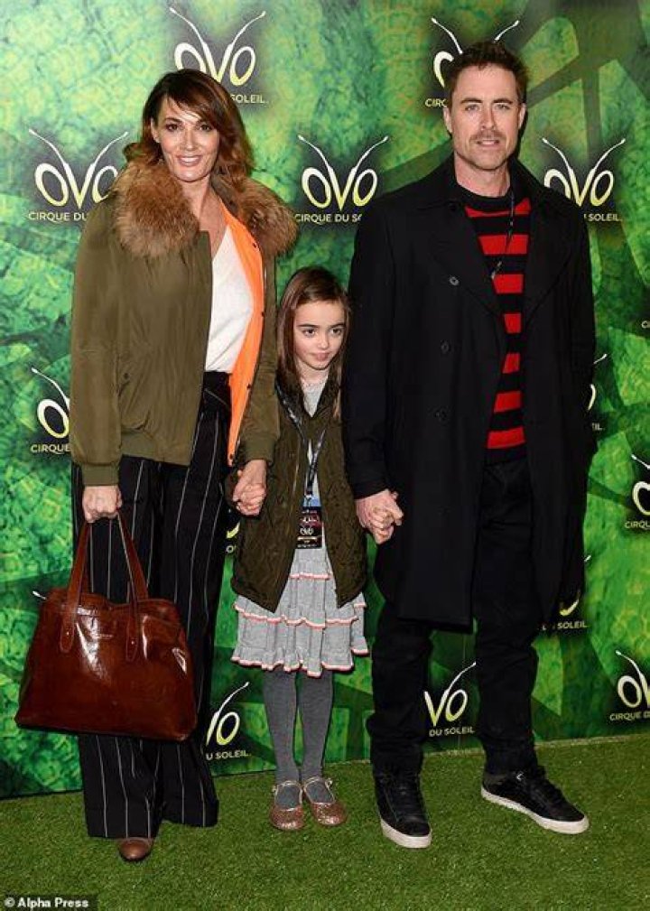 Who Are Sarah Parish Children? Meet Ella-Jayne Murray And Nell Murray ·