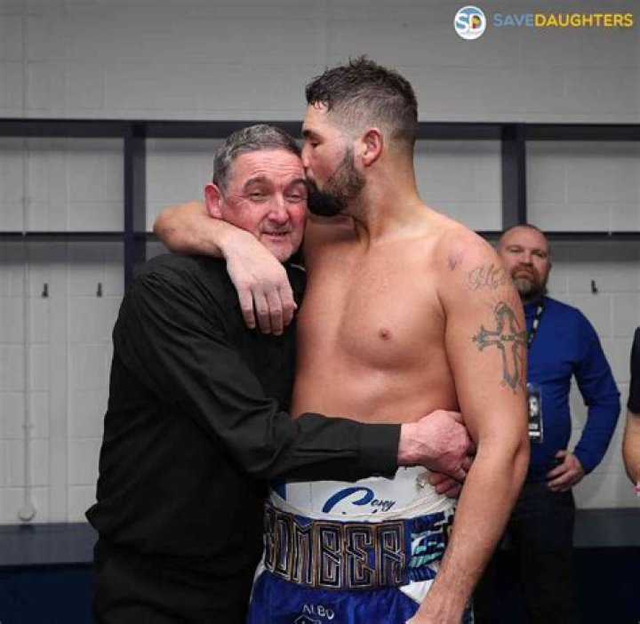 Who are Tony Bellew Parents? Wife, Net worth, Wiki, Height