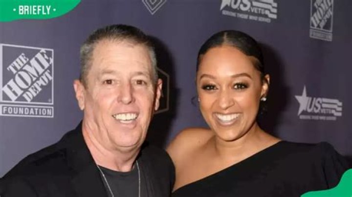 Who Exactly Is Tamera Mowry Father? ·