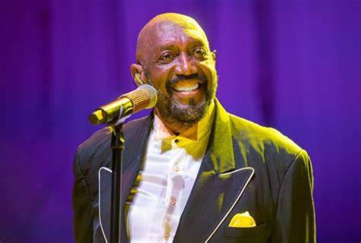 Who is American Tenor Otis Williams? His Family, Height & More