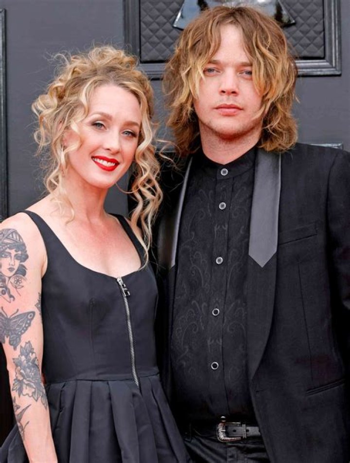 Who is Billy Strings' Girlfriend in 2021? Personal & Professional life