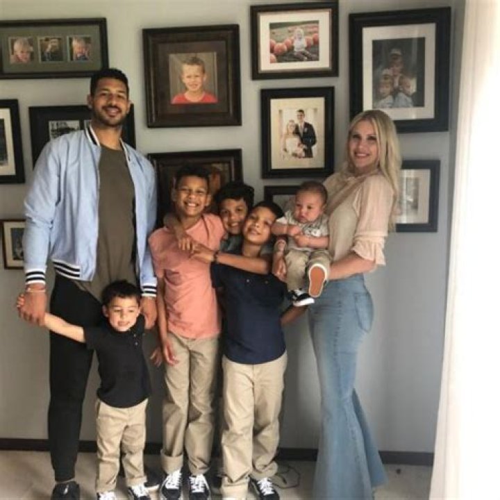 Who is Brandie Thomas, Logan Thomas' wife? Bio, age, kids, wedding