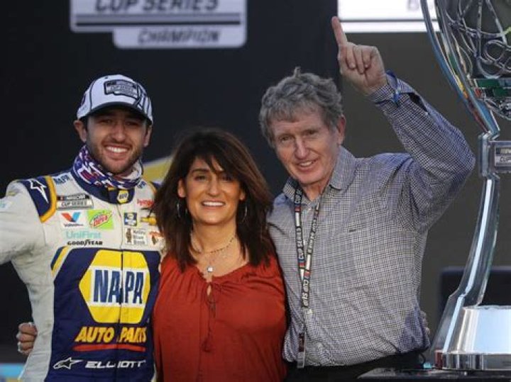 Who is Chase Elliott's girlfriend, Ashley Anderson? FirstSportz