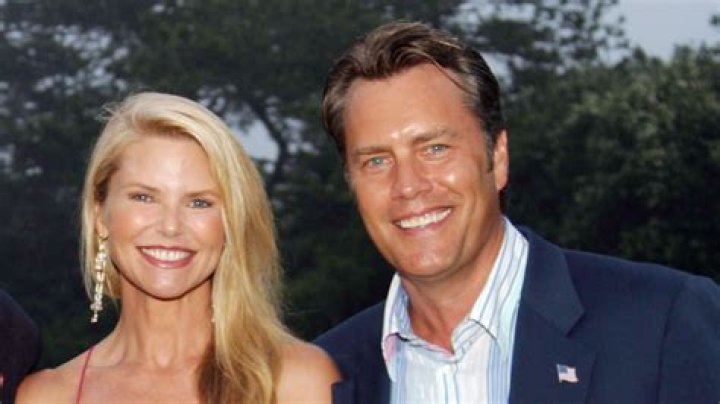Who is Christie Ashenoff Dating Now? All You Need to Know About Her