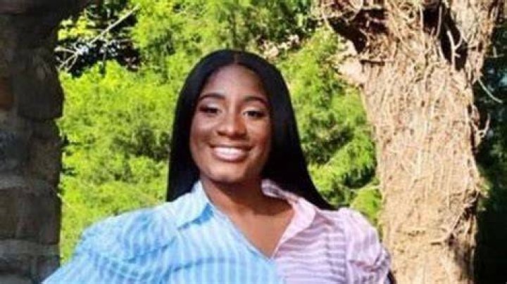 Who Is Daejhanae Jackson Woman Seen Beating Shanquella Robinson In Full