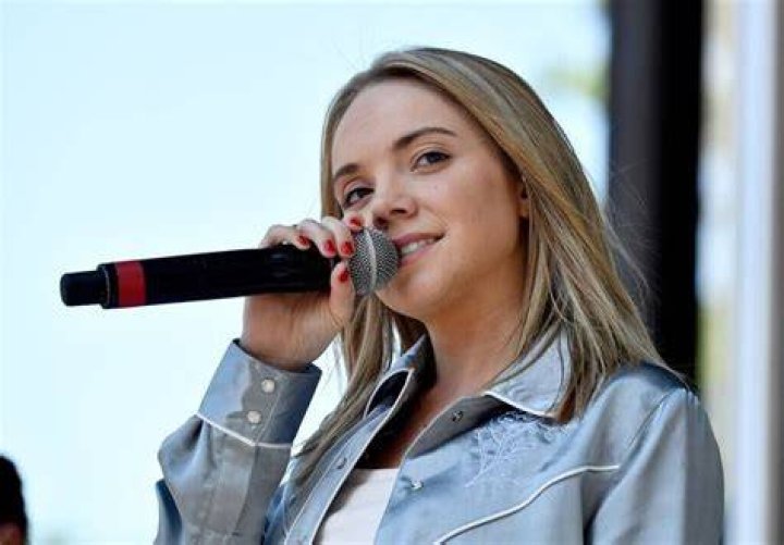 Who is Danielle Bradbery? Biography, Wiki, Net Worth & Story