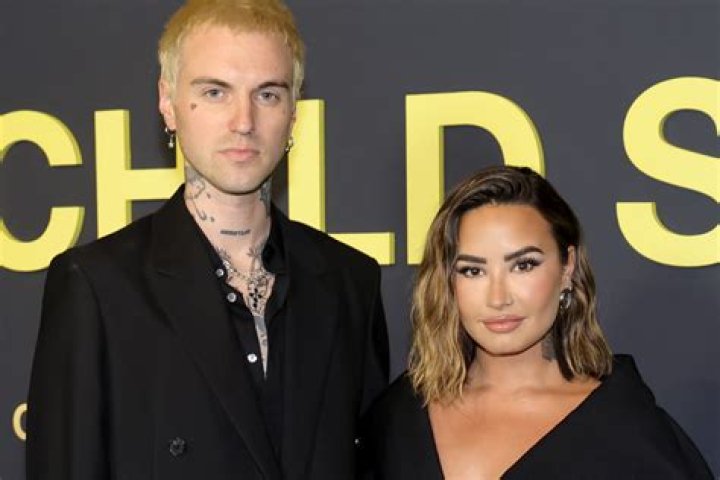 Who is Demi Lovato&rsquo;s boyfriend? Celebrity.fm 1 Official Stars