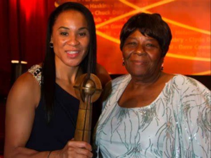 Who Is Estelle Staley? Untold Details on Dawn Staley's Late Mother