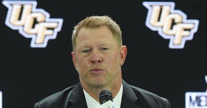 Who is Former PlayerScott Frost Wife? Bio, Son