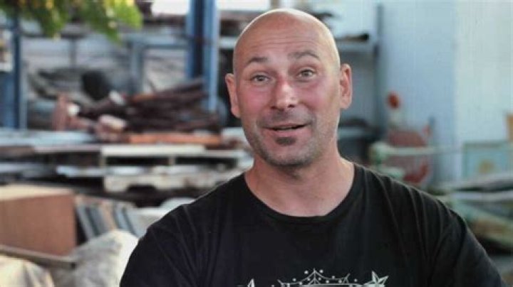 Who is Ian Roussel? Biography, age, profession, website, profiles, net