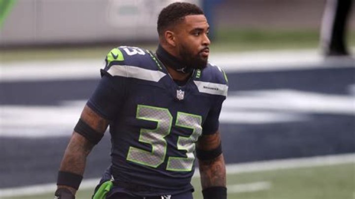 Who is Jamal Adams' Girlfriend? Family Bio is here