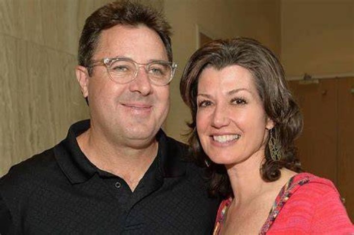 Who is Janis Oliver Gill married to now? Celebrity.fm 1 Official