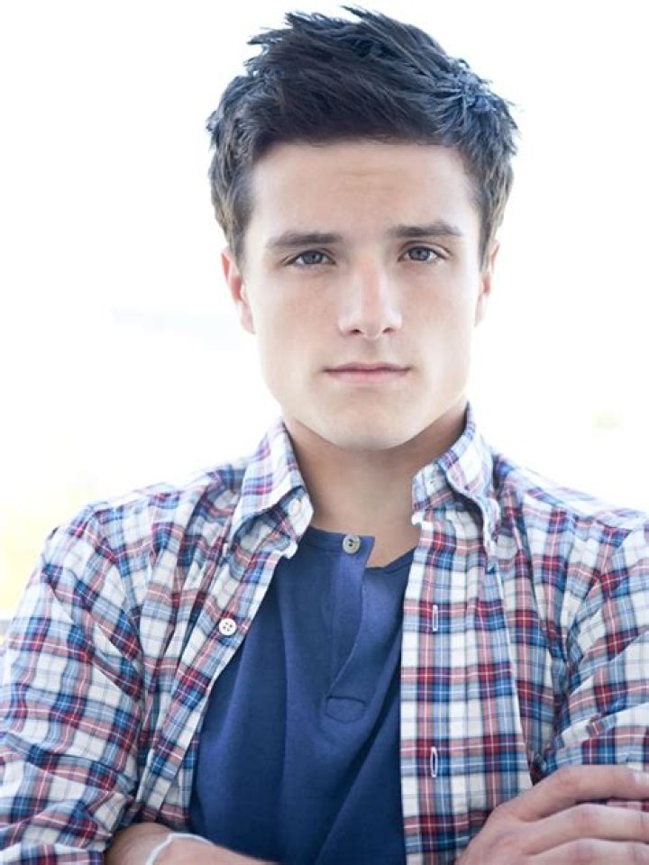 Who Is Josh Hutcherson, And How tall is Josh Hutcherson?