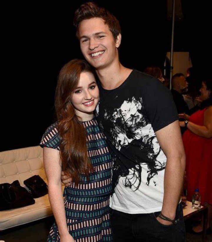Who Is Kaitlyn Dever Dating? Everything To Know About Her Personal Life