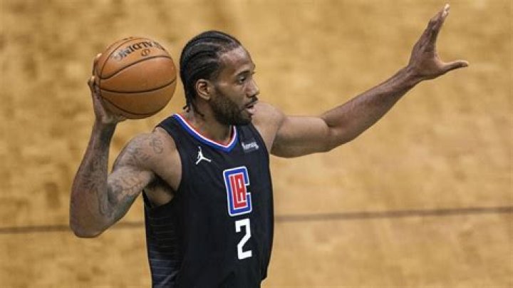 Who is Kawhi Leonard's Girlfriend Kishele Shipley? Her Bio, Age