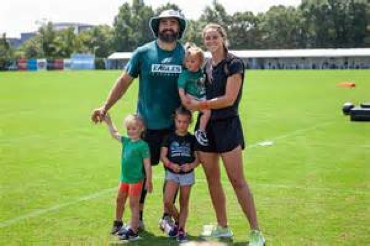Who is Kylie Bearse Husband? Her Bio, Net Worth, Married, Salary, Kids