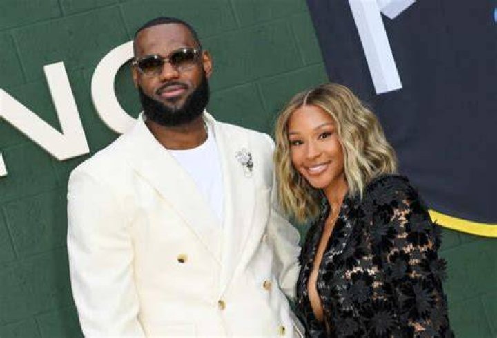 Who Is Lebron James Dating 2022 Telegraph
