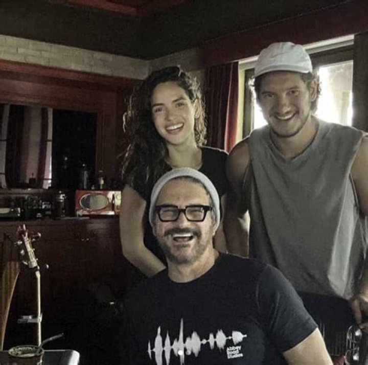 Who is Leslie Torres, Ricardo Arjona's exwife?