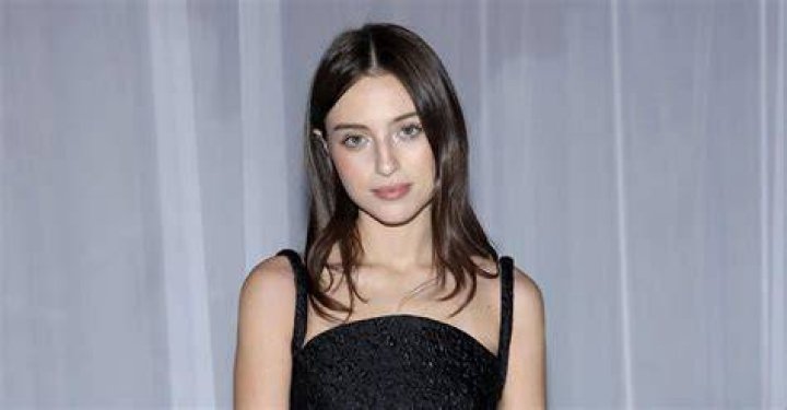 Who Is Madeline Argy? British TikTok Star, 'Unwell,' Boyfriend