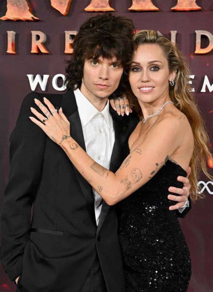 Who Is Maxx Crosby&rsquo;s Wife? He Is Engaged To Rachel Washburn