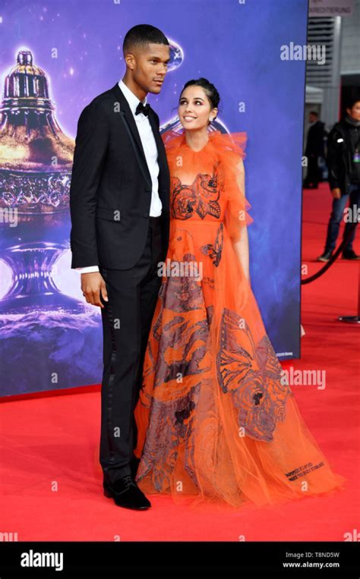 Who is Naomi Scott Husband? Her Married Life Creeto
