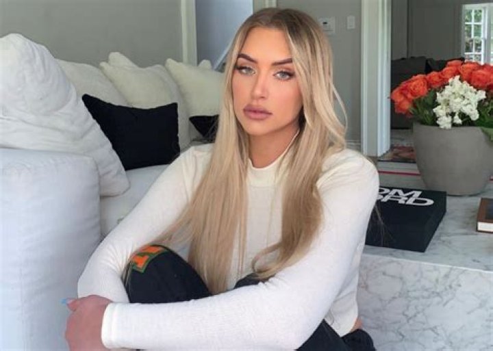 Who is Stassiebaby's ExBoyfriend? Why did they Split Up? OtakuKart