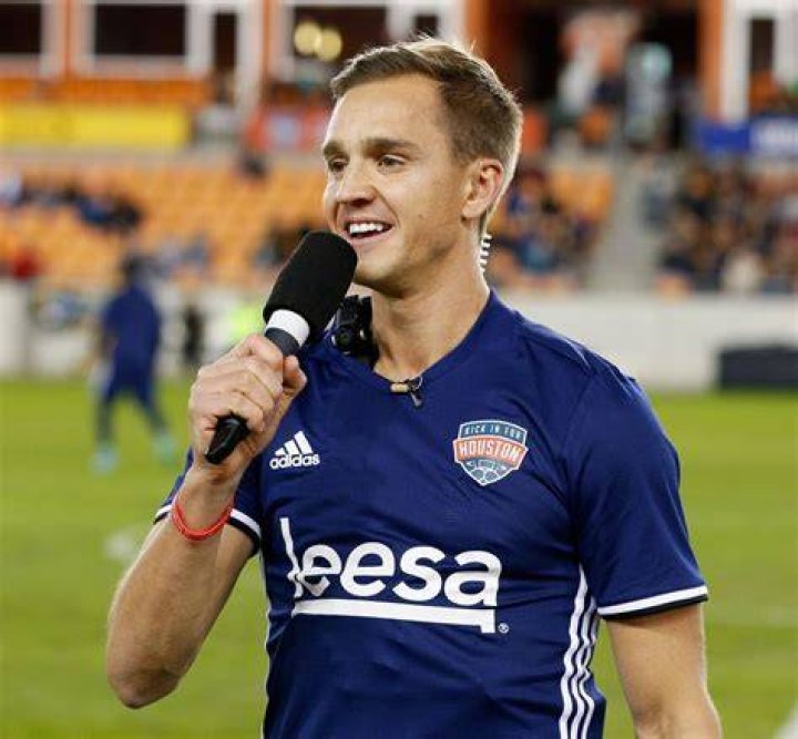 Who is Stuart Holden's wife Karalyn West? The US Sun