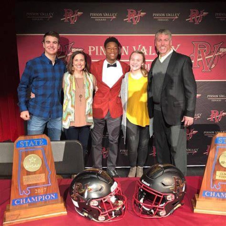 Who Is Tez Johnson (Bo Nix Brother)? Details About Their Family