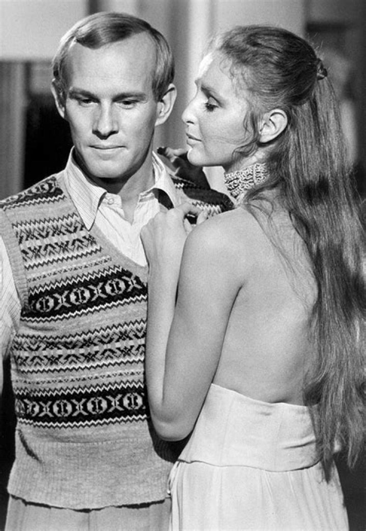 Who is Tom Smothers? All about the Smothers Brothers comedian dead at