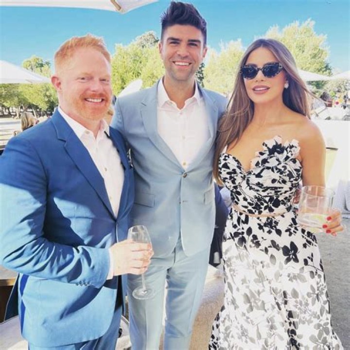 Who Is Wells Adams, the Bartender on Bachelor in Paradise? POPSUGAR