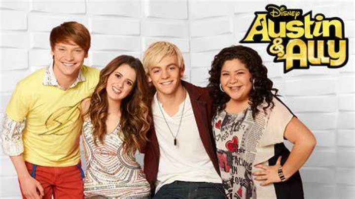 Why Austin & Ally's Laura Marano and Ross Lynch Never Dated
