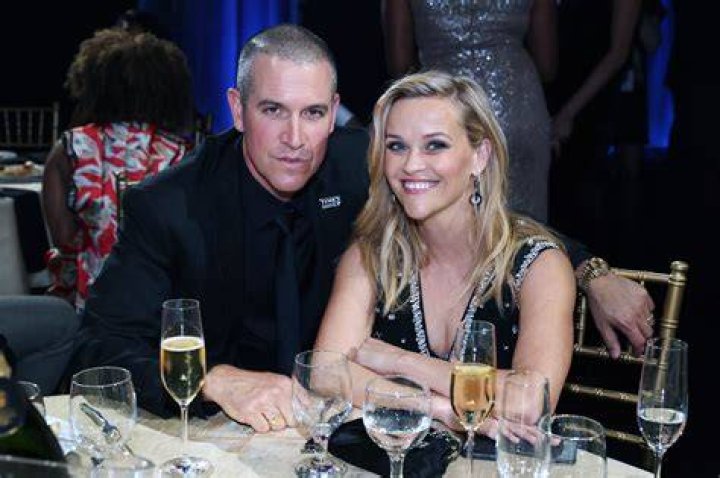 Why Did Reese Witherspoon, Jim Toth Divorce? Breakup, Split Reason