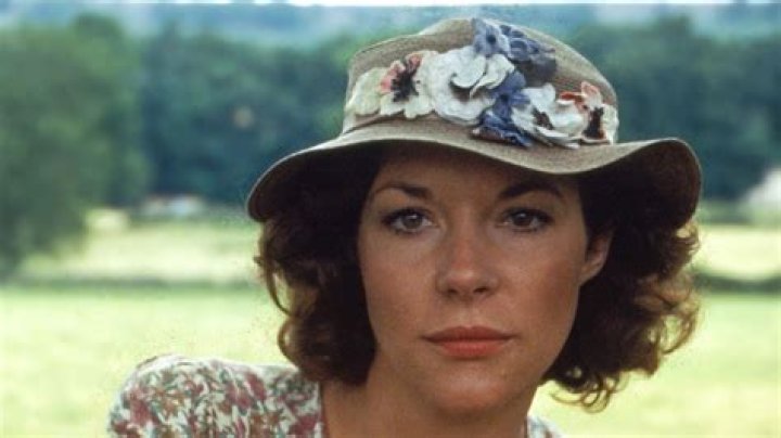 Why did the original Helen Alderson leave All Creatures Great and Small
