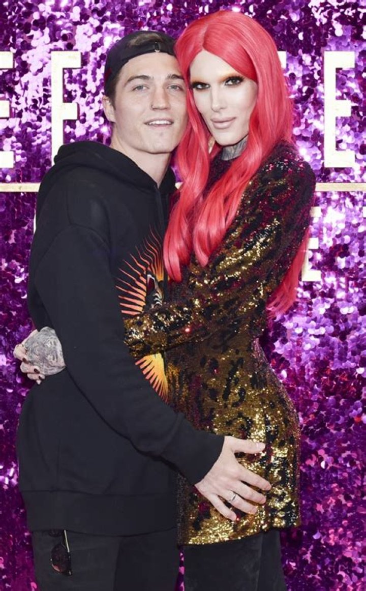 Why fans think Jeffree Star and boyfriend Nathan Schwandt broke up