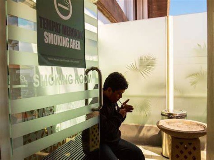 Why smoking area is needed? Smoke Solution