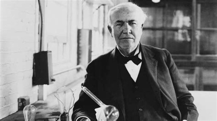 Why Thomas Edison Gets All The Credit For The Light Bulb &mdash; Even Though
