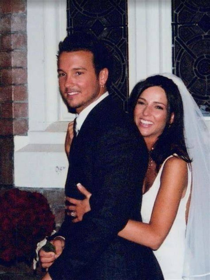 Wife of exHillsong pastor Carl Lentz is suffering 'PTSD'