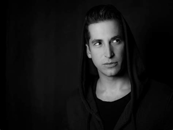 World Renowned Mentalist Max Major Keynote Speaker