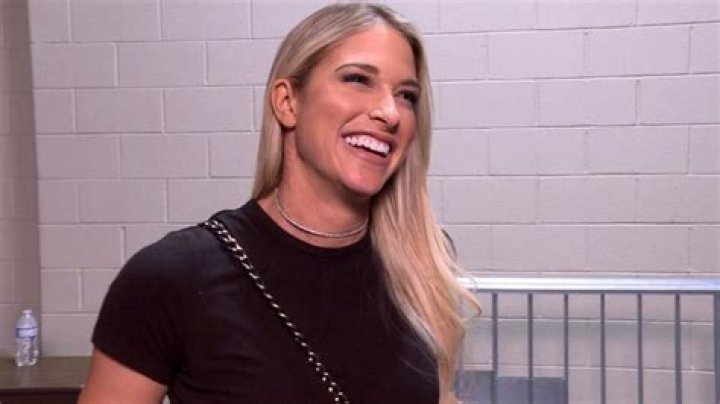 WWE Star Kelly Kelly Gives Birth to Twins &mdash; See the Sweet Pic Newseum