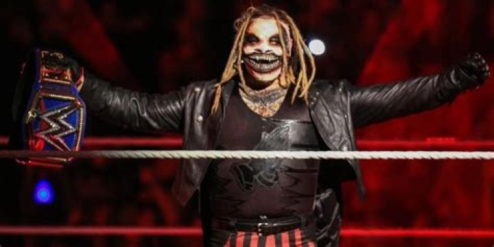 WWE The Fiend Bray Wyatt Lantern Replica WWE The Fiend Bray Wyatt Lantern Replica