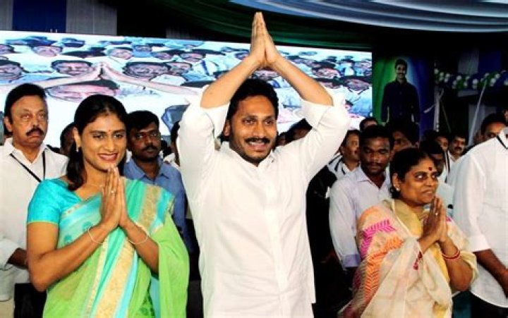 Y. S. Jaganmohan Reddy Age, Caste, Wife, Family, Biography & More
