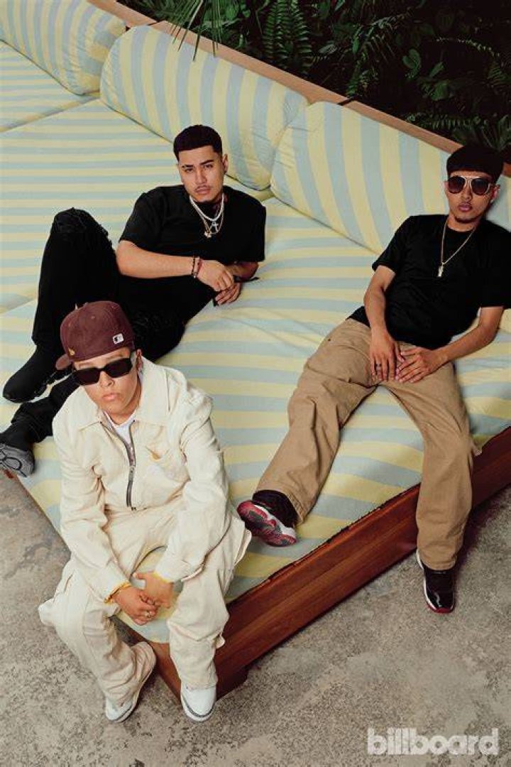 Yahritza y Su Esencia Opens Up About Immigration, New Music & More
