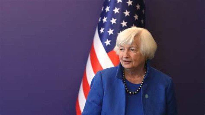 Yellen's marriage to Akerlof has been critical to her rise