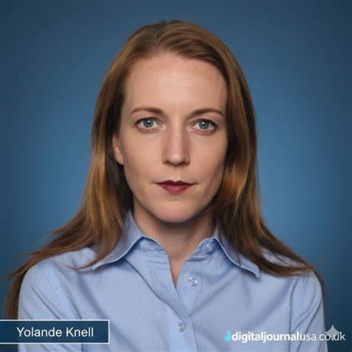 Yolande knell Biography, Education, Career, Net worth, Wikipedia