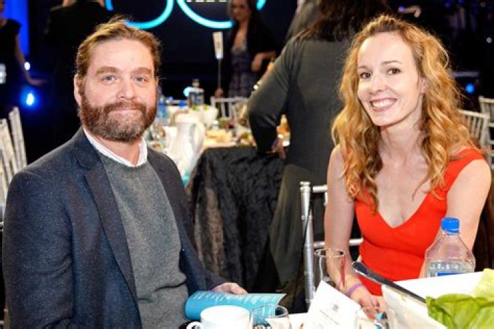 Zach Galifianakis 2019 Wife, net worth, tattoos, smoking & body facts