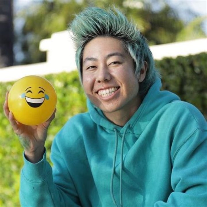 Zach Hsieh "ZHC" Biography Wiki, Age, Family, Girlfriend, Net Worth