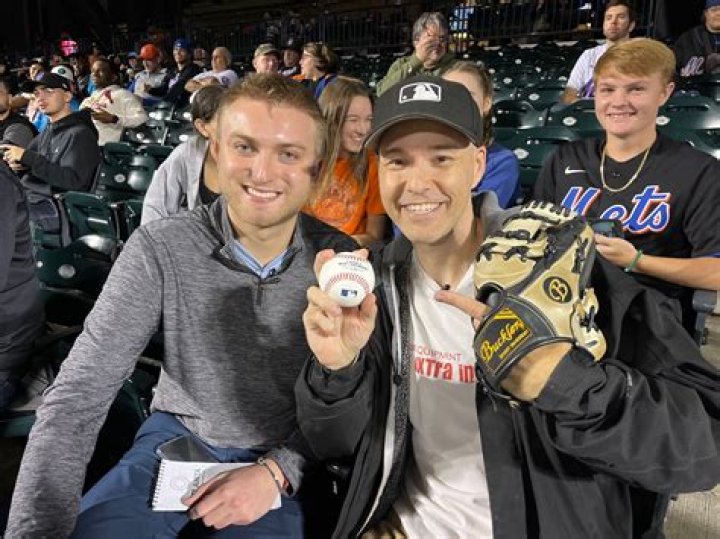 Zack Hample Family, Wife, Children, Dating, Net Worth, Nationality and