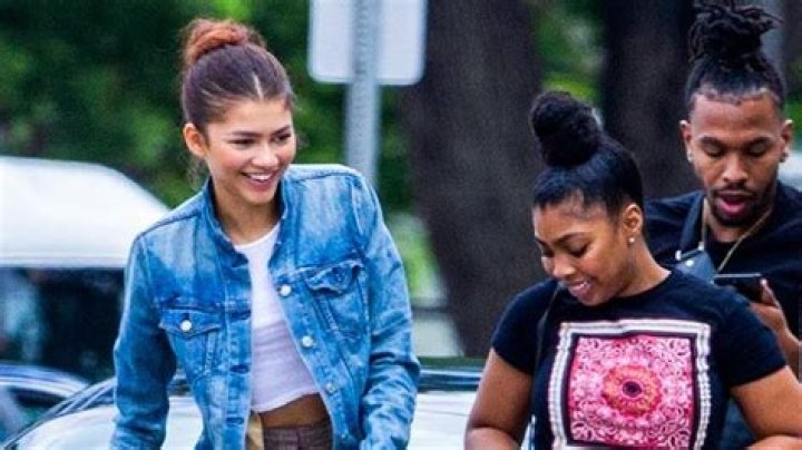 Zendaya Siblings 3 Sisters and 2 Brothers. Famous Celebrities