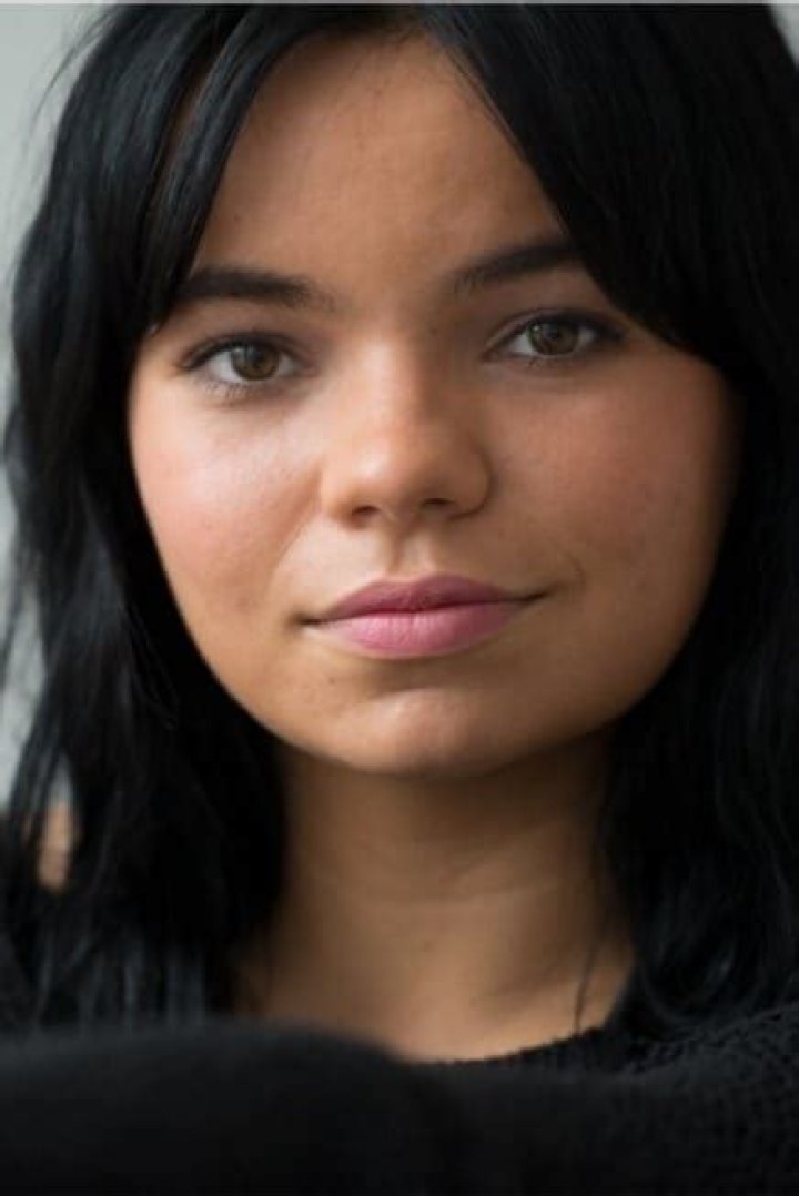 Zoe Terakes Bio, Age, Height, Net Worth, Gender, Family